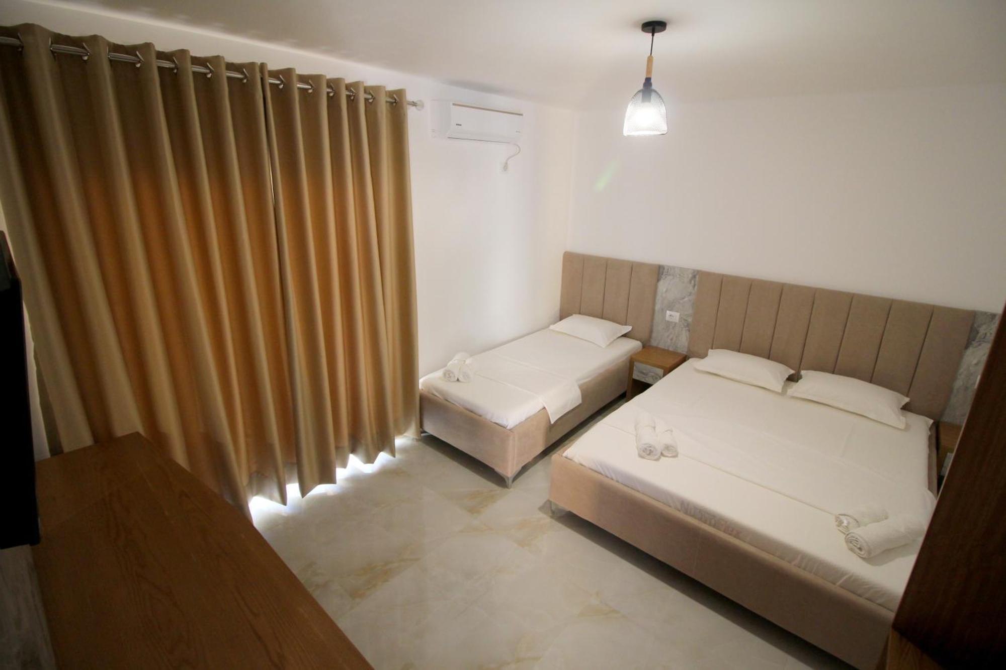 Hotel Four Islands كساميل المظهر الخارجي الصورة